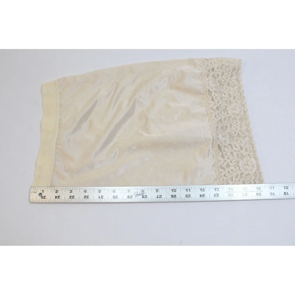 Flexees Vintage Shapewear Skirt Slip Cream Lace Hem Built-in Panty 6850 Size S
